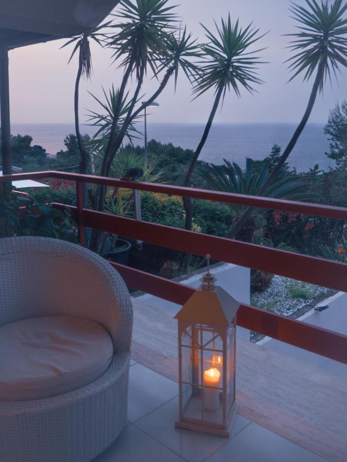 Sea Apartment & Pool 2 パレルモ エクステリア 写真