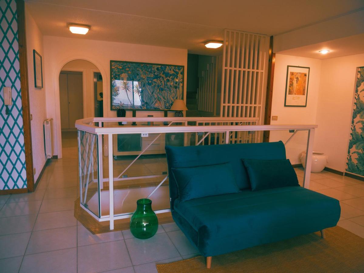 Sea Apartment & Pool 2 パレルモ エクステリア 写真