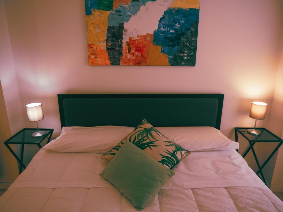 Sea Apartment & Pool 2 パレルモ エクステリア 写真